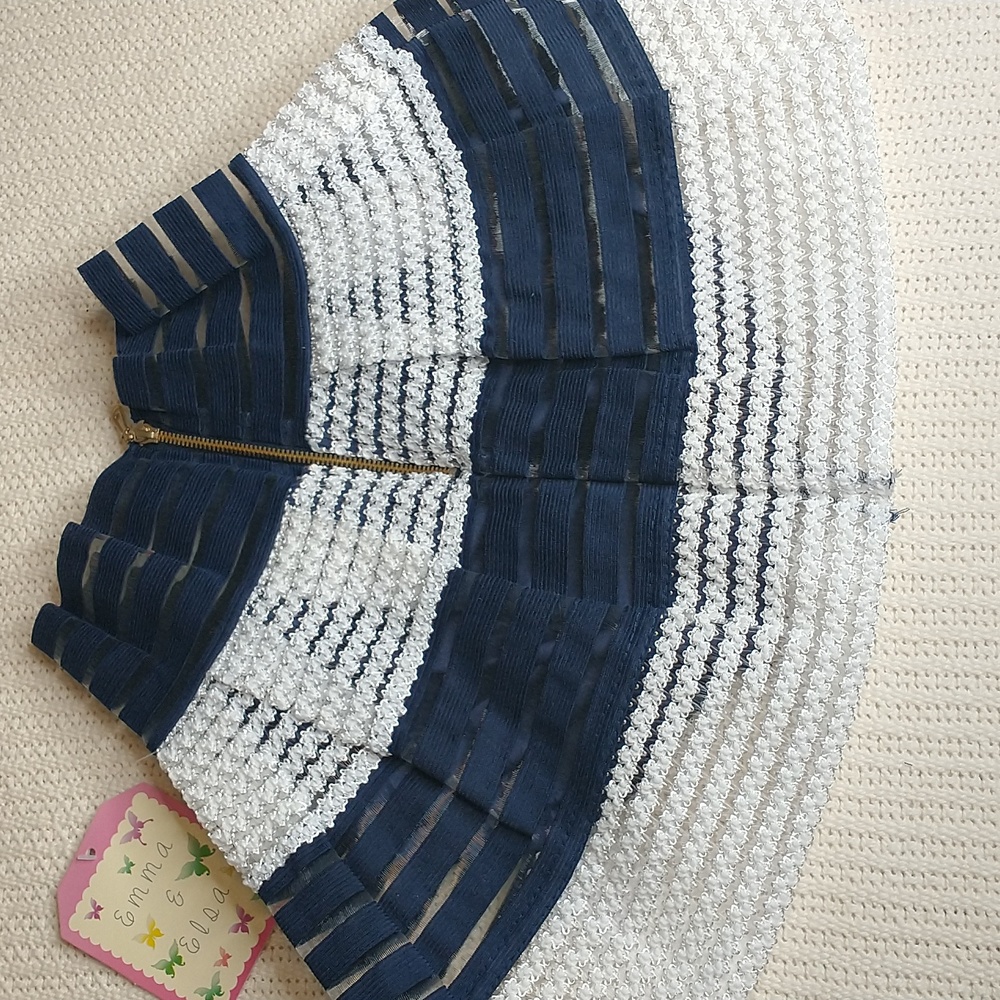Kids size 7-8 tutu skirt navy blue and white - Picture 6 of 6